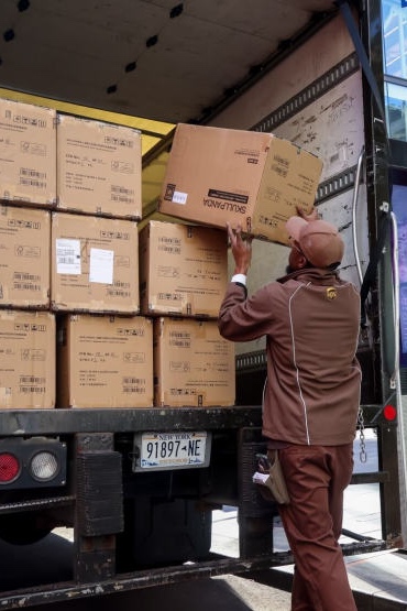 Worldwide Freight, Delivered On Time.